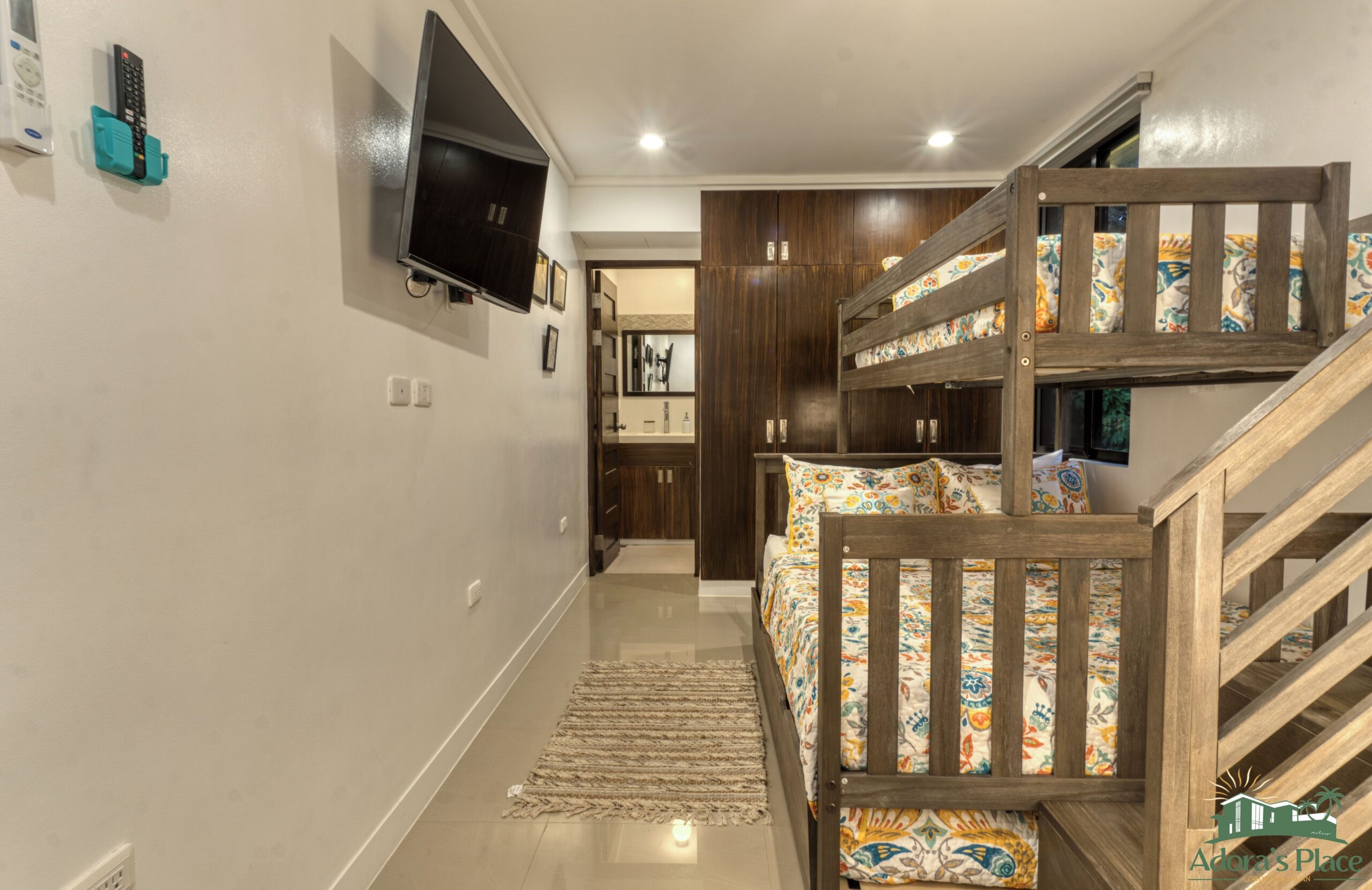 Adora's Place in Coron, Palawan. Fully air-conditioned private home. Sleeps 12. - Image 4